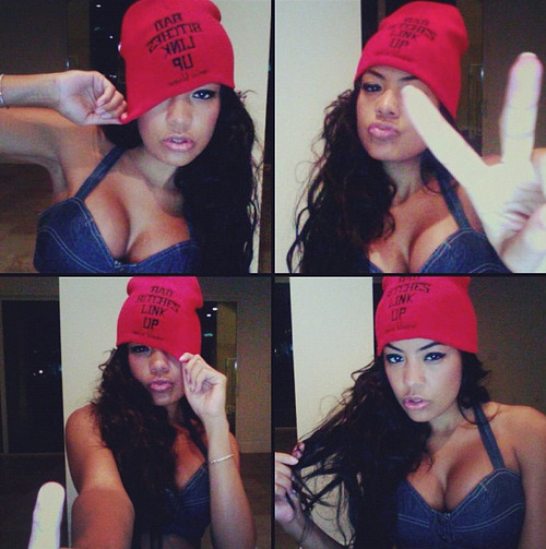 hellyeahstaybeautiful:  hellyeahstaybeautiful 
