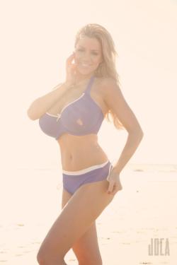 kurvendiskussionen:  Jordan Carver wearing the SugarShape Sailorette Bikini! gorgeous :) via @TeamSugarShape 