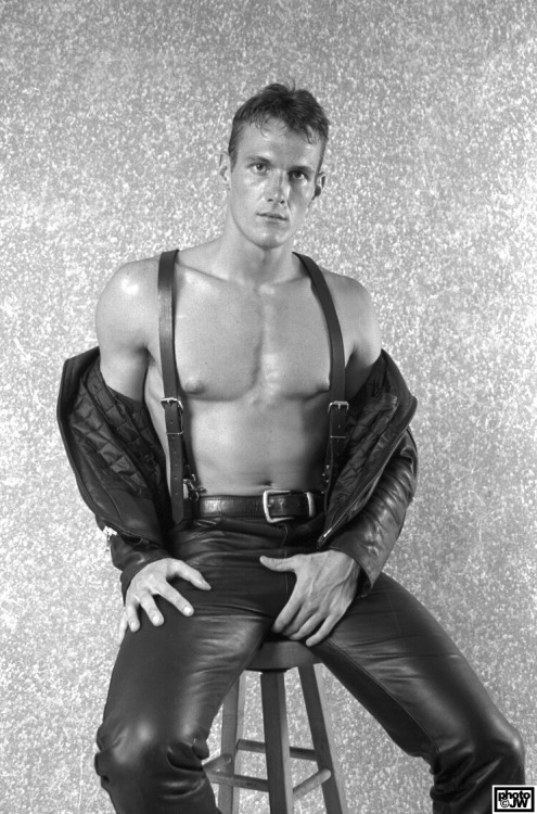 jim-wigler:  A photo shoot using the then brand new Leather Pride flag with one of the sleaziest, sexiest models I’ve known. These pictures took a while to get up because my car was towed Gay Pride Parade weekend and it totally devastated me physically,