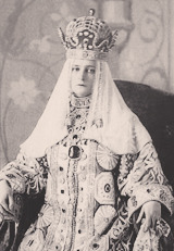 tiny-librarian:  Costumes worn by Grand Duchess Xenia Alexandrovna, Empress Alexandra Fyodorovna and Grand Duchess Maria Georgievna at the famous 1903 masquerade ball 