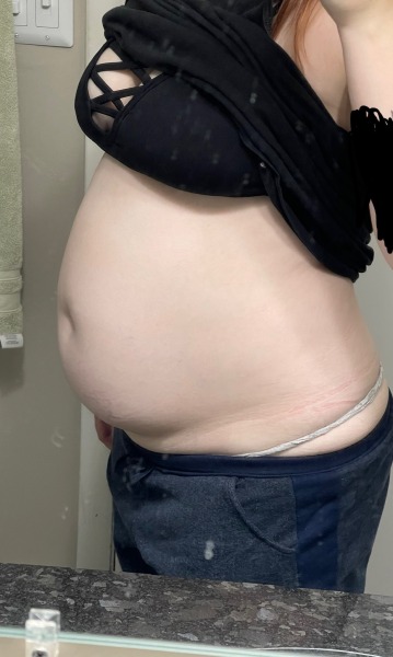 XXX peach-belly:wow. can’t believe I was that photo