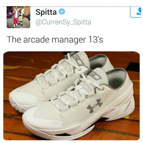 Had to post at least one of these. Hilarious!! Steph Curry is trippin wit these..LITERALLY!!  #steph