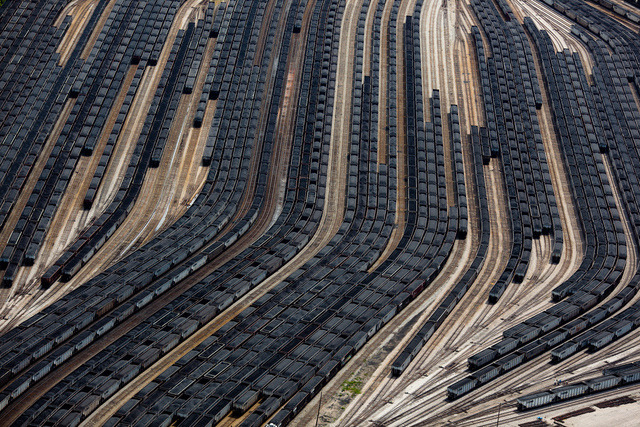 beben-eleben:  Alex McLean, a licensed pilot and photographer, took these gorgeous
