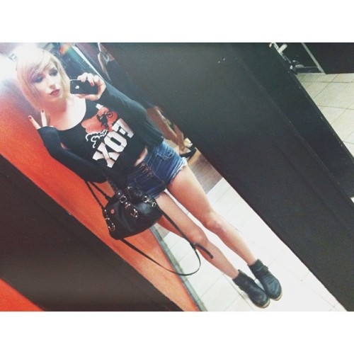cwissi:  Last night at some tattoo shop✌️ 