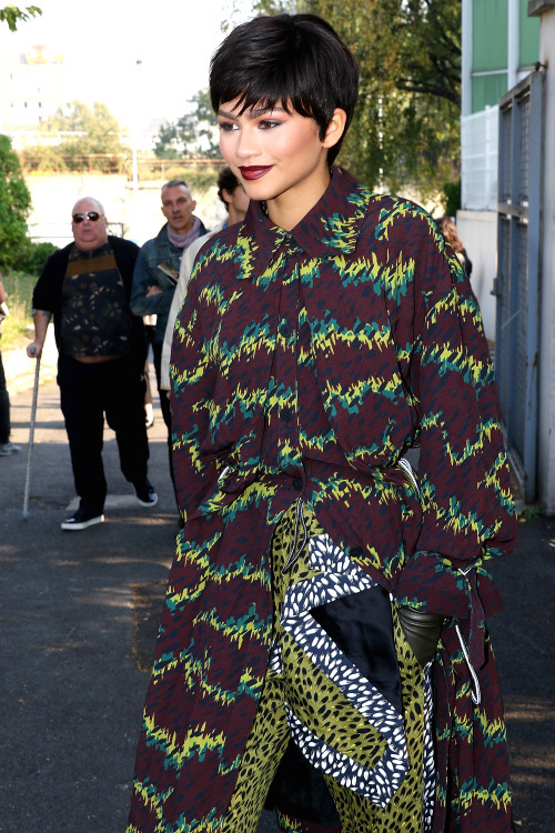 freekumdress:  Zendaya’s Paris Fashion Week looks (so far…)   All. Of. Them.