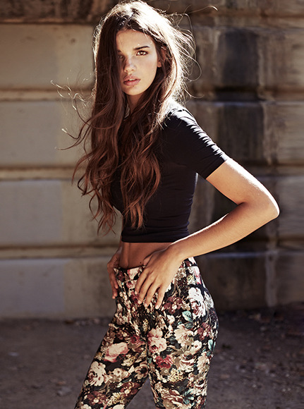 https://amazinggirlsphotos.tumblr.com/post/160657930686