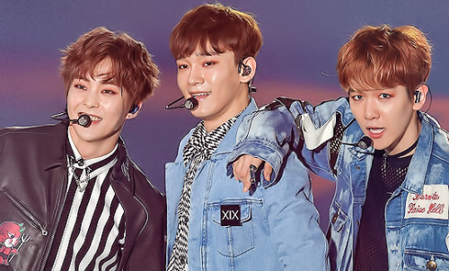 xiundeer: EXO-CBX / Girls Award 2017「170503」