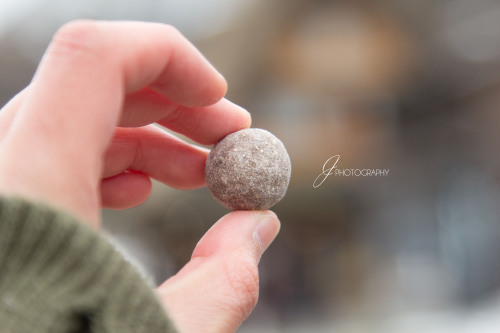 These crunch round snacks from Shirakawago are so good!!!