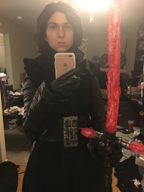 arkadycosplay:98% done. Please forgive the atrocious lighting in my apartment right now. I have zero