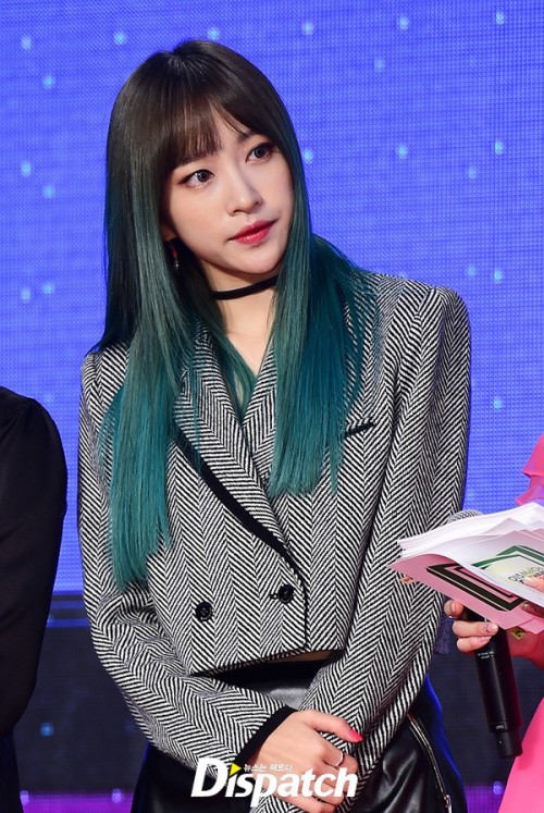 fyhani:EXID’s Hani at 2015 Melon Music Awards Red Carpet