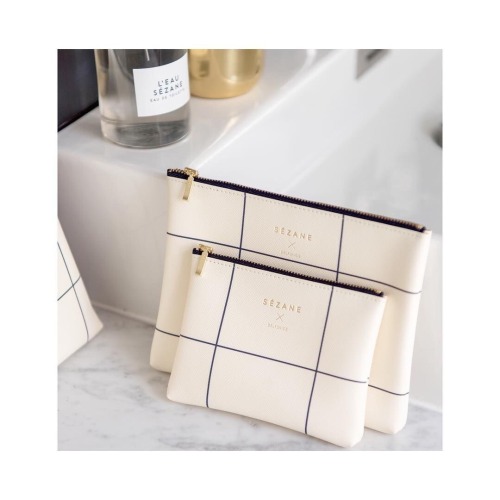 londonpearl:  https://www.instagram.com/sezane/ 