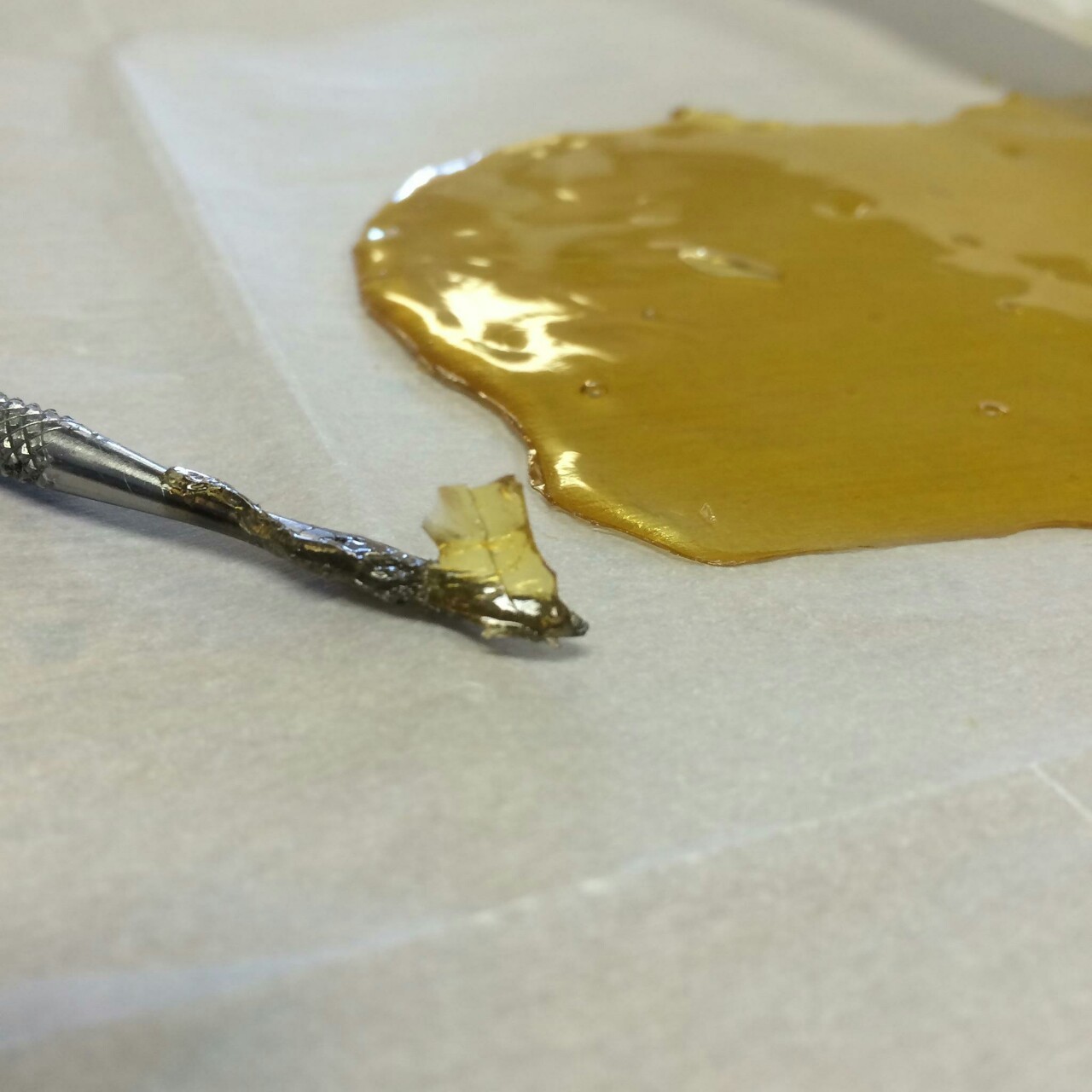 indica-lungs:  @cosmic-canna gettin artsy with some Pineapple Soda.