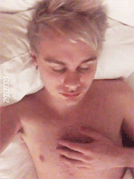ashtonbangme-deactivated2015081:  An insight on what a clifford does while the rest