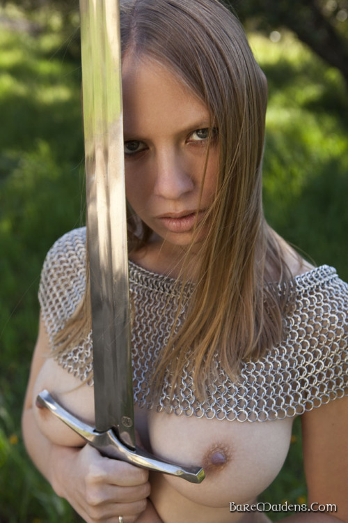 Porn photo baremaidens:  Nevaeh of Rafeynor, Warrior.