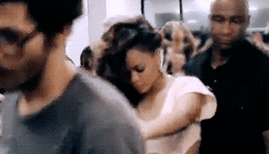 ririwhatsmyname: “Seriously, all I want is a guy to take me out and make me laugh
