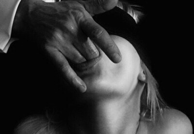 sensuality-n-randomness:  Greedy and needy💋