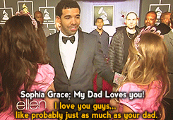 loveswithoutragedy:  Drake Meeting Sophia Grace &amp; Rosie. 