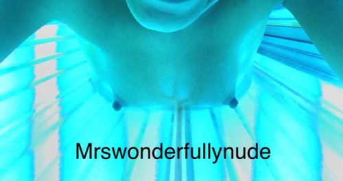 Another perky puffy submission from @mrswonderfullynude