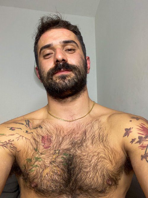 https://64.media.tumblr.com/497f6d1e43cec2a4ba33692d24fa4ad8/3d17cad4d7f8848d-cf/s500x750/04f082e10cc6842b350c3aa3896bc5293e67872d.jpg