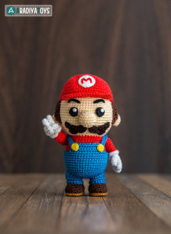 pixalry:  Super Mario Amigurumi - Created