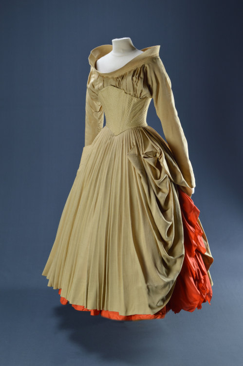 Costume for Brigadoon,  Designed by Irene Sharaff: Cyd Charisse as Jane Ashton (source)