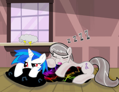 vinylscratch73:  Art by me.  x3! D'aww <3