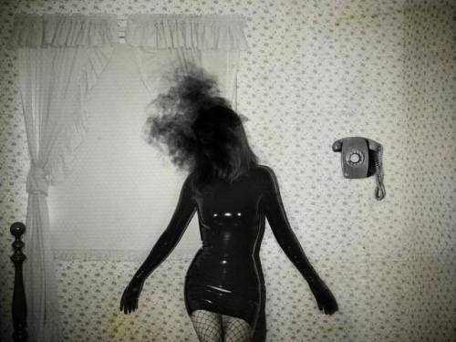 thisobscuredesireforbeauty:Christophe PokSource