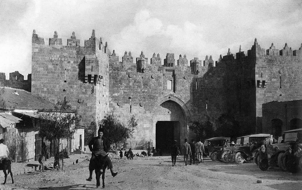 Rare photos for the Capital of Palestine - Alquds 1920 which is 29 years before the born of the Israeli occupation.