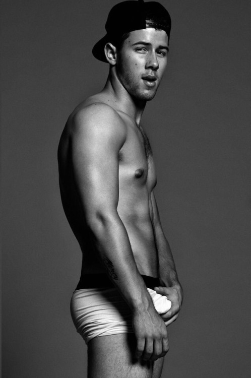 malecelebulges:  Nick Jonas Armpits, Pubes, & Bulge