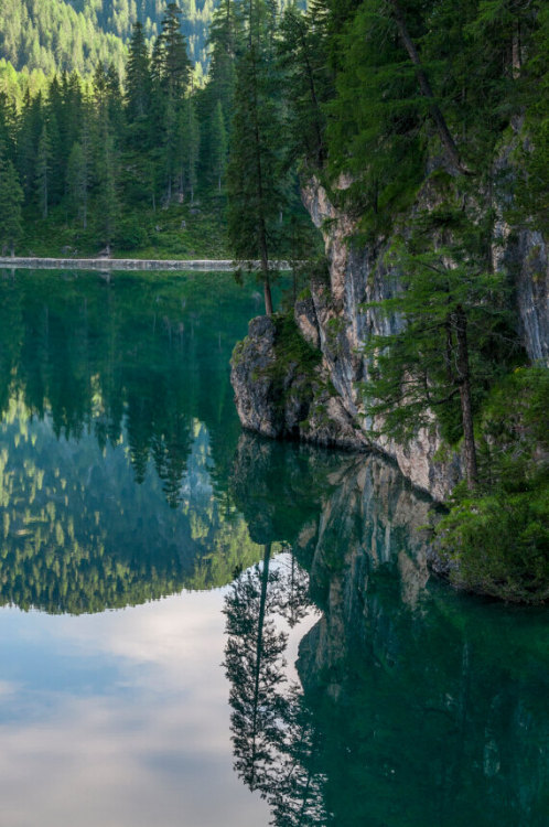 Photography by Visioni ItalianeLocation:  Lago di Braies, Alto Adige Südtirol, Italy If you enjoy it