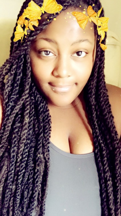 clarinuttymelanin:  I live in snapchat filters 😍👅💦💦👸🏾👸🏾 big girl appreciation day ❤️❤️❤️❤️❤️ 