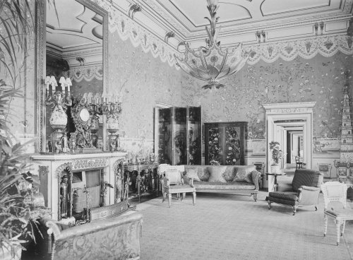 somersetlevels:Yellow Drawing Room: Buckingham Palace.  In its glory and currently undergoing conser