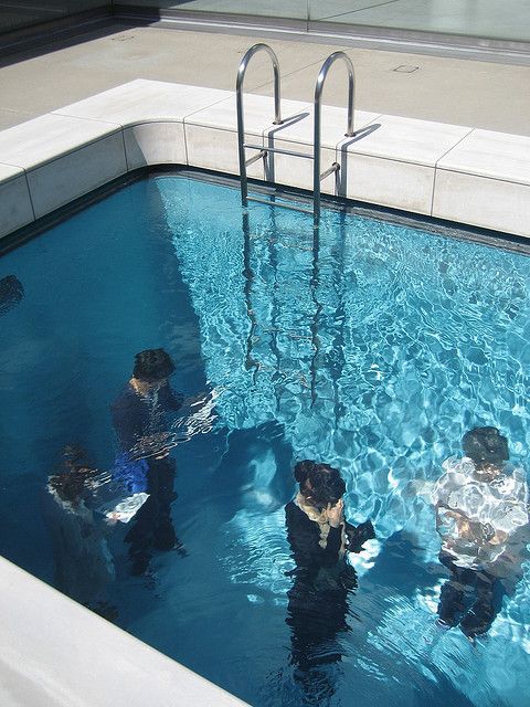 Swimming Pool by Leandro ErlichThe effect was achieved by placing a piece of glass over the top of t