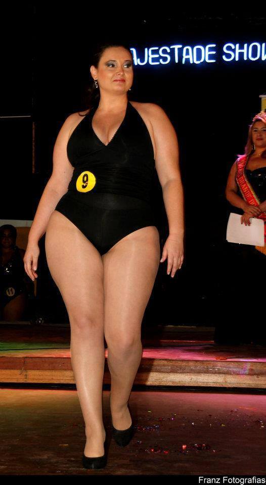 planetofthickbeautifulwomen:                      Plus Model Danielle