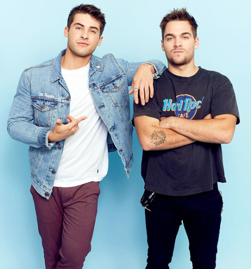 zacefronsbf:Cody Christian & Dylan Sprayberry at San Diego Comic Con 2017 (July 20th)
