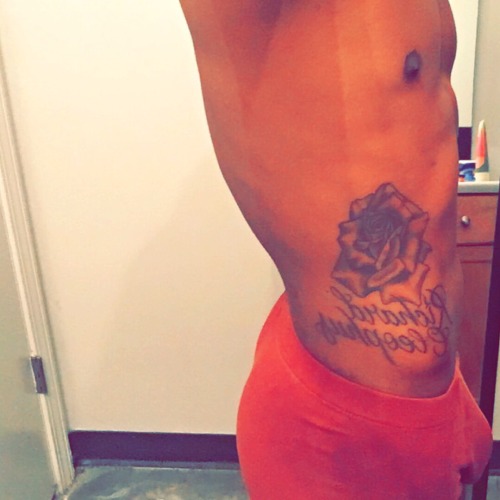 SUBMIT YOUR CAKES