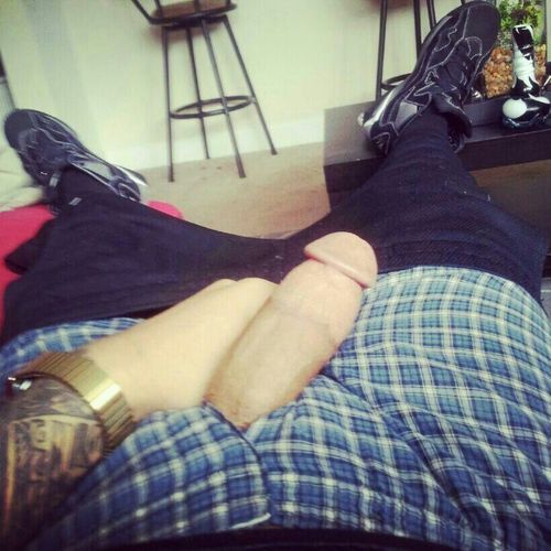 wedyingtolive:  morenoo