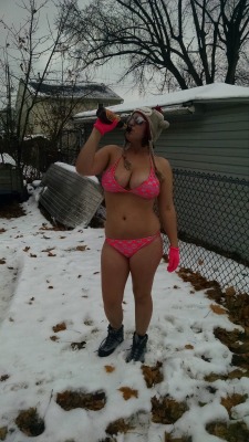 You-Saucy-Minx:  Sno-Hio   That&Amp;Rsquo;S My Kinda Girl