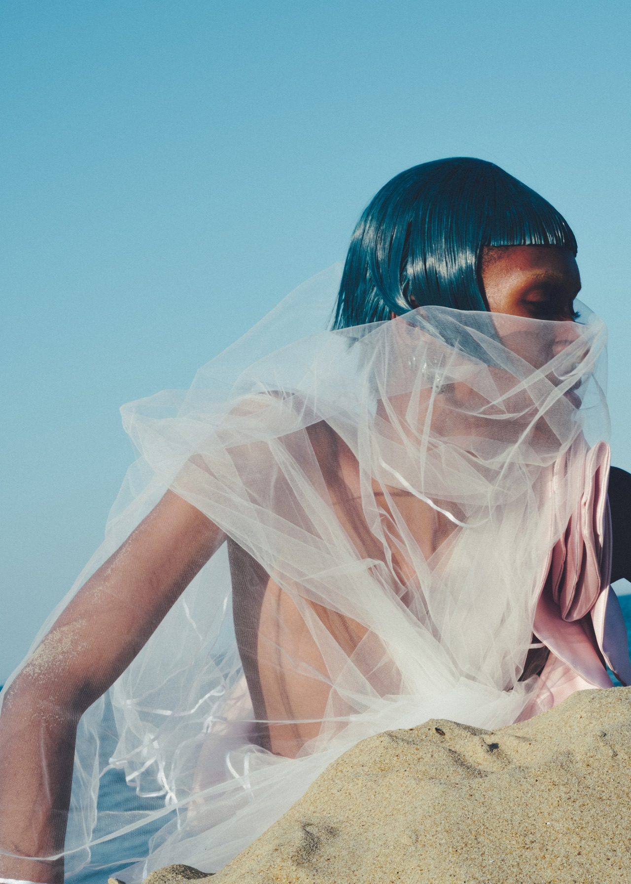rayyren:  Beach Bum. Photographer: Marlon Williams (Ig: @entriesbymarlon) Model: