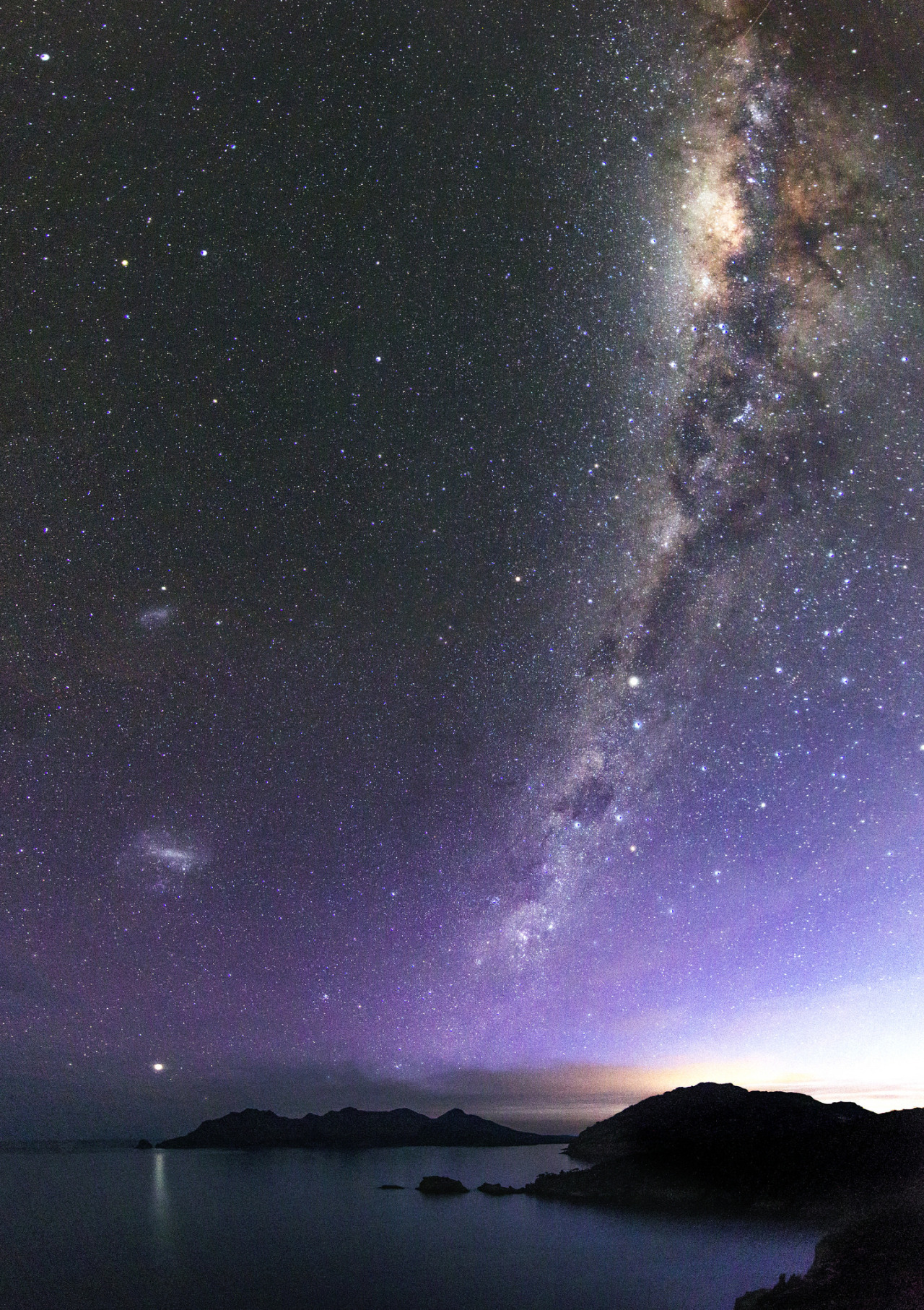 just&ndash;space:  The Milky Way over Tasmania  By Nik  js