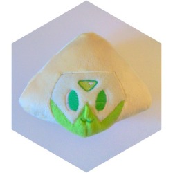 wolfiboi:  Peridot Plush in progress #peridot