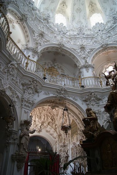 vintagepales:    Church of La Asuncion, Spain   