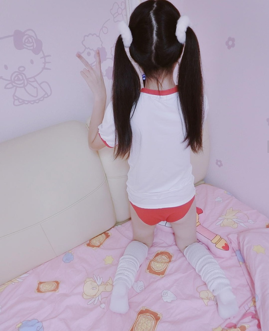 过膝袜、短袜，纯白、蓝白～
