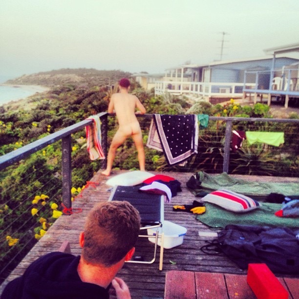 ●●● GRATUITOUS PUBLIC NUDITY ♂