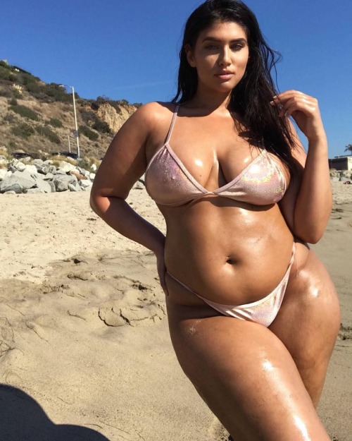 pawgworship2:  La'Tecia Thomas