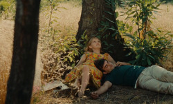 ozu-teapot:    Le Bonheur | Agnès Varda