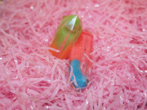 thevintageloser - Real Gummy Worm Faux Crystal Point Crystal...