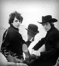 50s60sgroovymusic: Syd Barrett & Roger Waters 