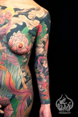 el-puertorro:  Nice body tattoo
