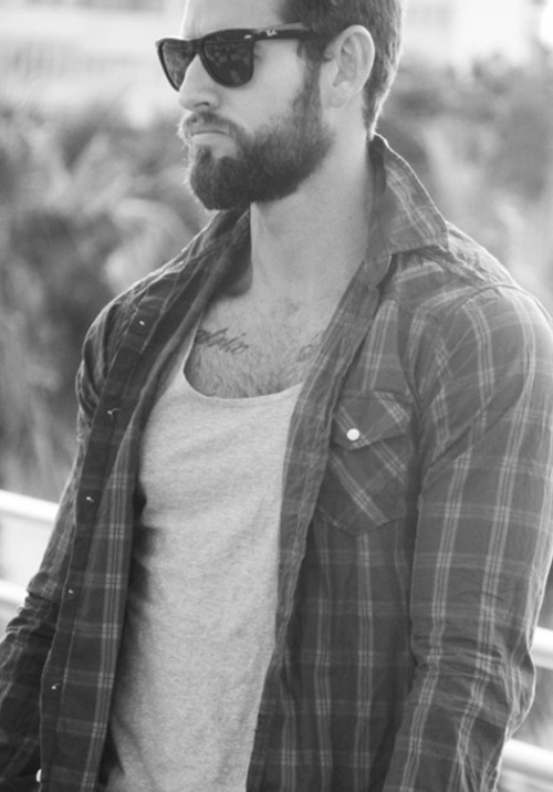harryazz:  godlikeguys: Clayton Pyle